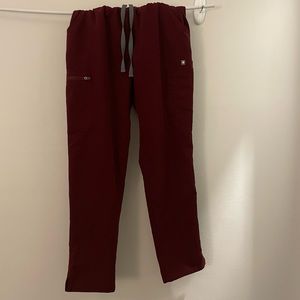 Maroon FIGS High Waisted Yola Scrub bottoms Size Extra Small Petite